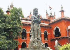 Tamil Nadu Governor Banwarilal Purohit reportedly telephoned Madras High Court Chief Justice Vijaya Kamlesh Tahilramani, expressing regret over the protocol lapse during the Chief Justice’s swearing-in ceremony at Raj Bhavan on Sunday. During the ceremony, High Court judges were made to sit behind the Ministers and police officers. This had led to a statement being issued by Justice M.S. Ramesh soon after the event, demanding an explanation from the officials. He wrote, “With a bit of dismay, I am constrained to bring on record the incautious protocol extended to the Judges of the MHC at today’s swearing-in ceremony by the organizers of Raj Bhavan. It was not only a disappointment but an issue of serious concern. Was the Raj Bhavan unaware of the hierarchy between the Constitutional dignitaries and the police officers? Or is it their understanding that the HC Judges rank below the order of Hon’ble Ministers and Police Officers? Being an official function, there cannot be a second opinion that the protocol to be extended was for the post and not the individual.” He had added that the Raj Bhavan officials not allowing the Registrar General of the High Court to inspect the seating arrangement before the event only fortified the suspicion that this was a “deliberate act of extending a cold shoulder” to the judges of the High Court. The Madras High Court Advocates Association (MHAA) had also condemned the “unceremonial and undignified manner” in which the seating arrangements were made, and had warned against a repetition of the incident. According to a report by The Hindu, the Governor now seems to have regretted the incident on a phone call with the Chief Justice. He also extended an invitation for the Independence Day at-home reception at the Raj Bhavan. This was then informed by Chief Justice Tahilramani to the High Court judges. She had further made it clear that she would be attending the reception, jointly hosted by him and the First Lady Pushpa Devi Purohit since the Governor had extended a personal invitation to her over phone. While the judges have been understood to have expressed satisfaction over the Governor has taken serious note of the issue, a few judges nevertheless skipped the reception.